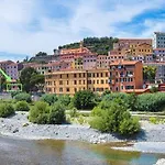 By The Sea Апартаменты