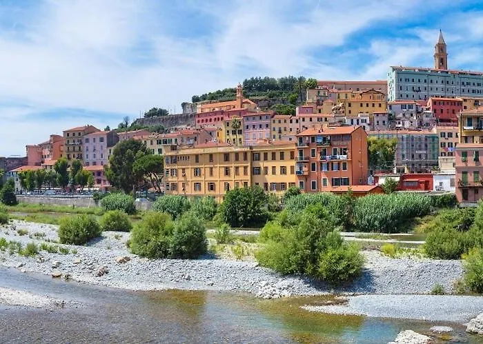 By The Sea Apartament *